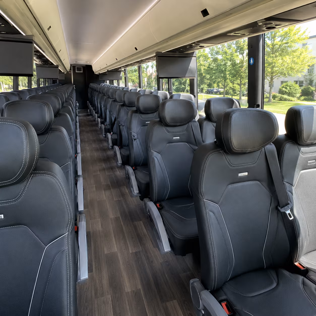 seattle charter bus hero 2